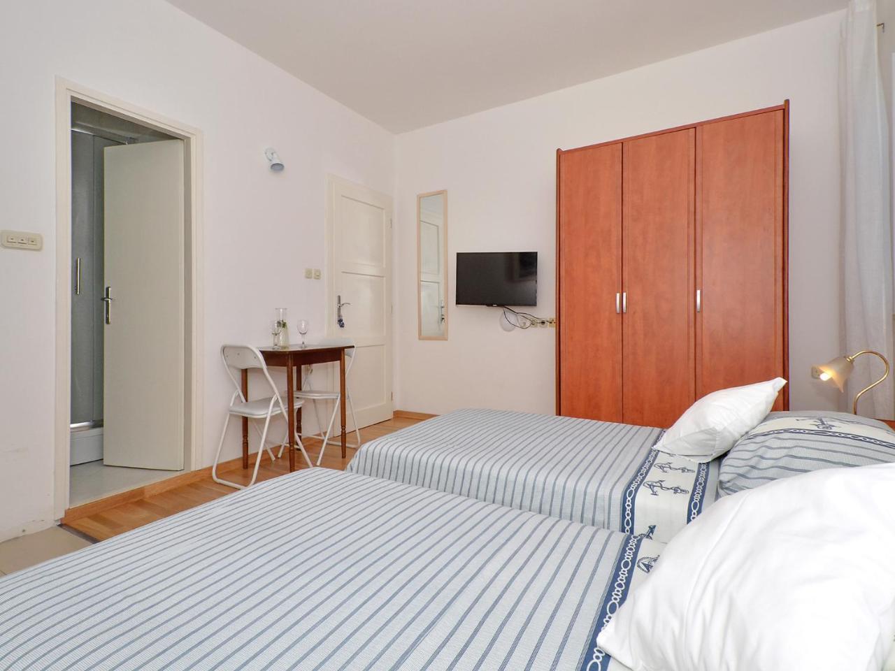Apartments Nera โปดสตรานา ภายนอก รูปภาพ