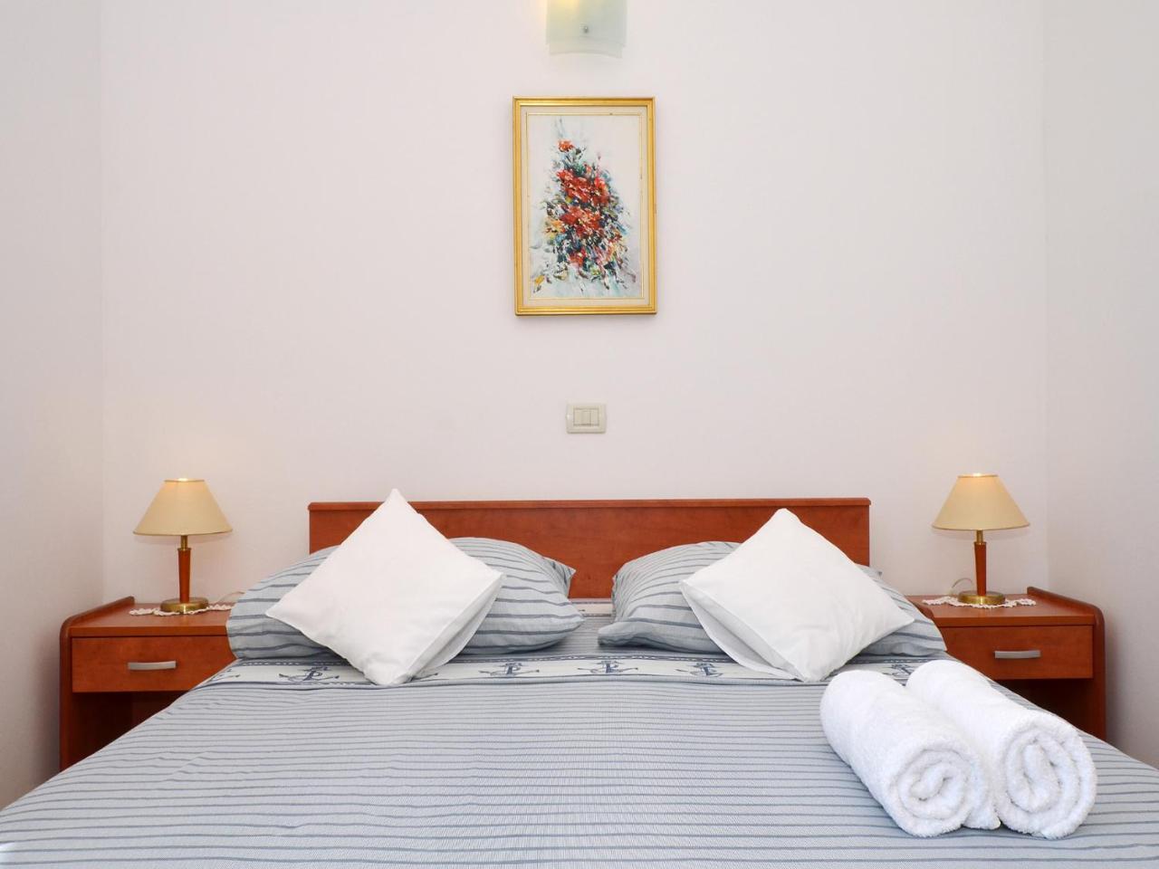 Apartments Nera โปดสตรานา ภายนอก รูปภาพ